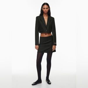 Aritzia Sunday Best Tatiana Skirt